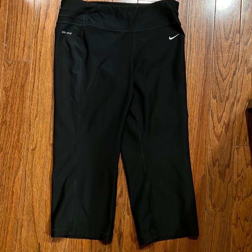 Nike Dri-fit Capris great condition